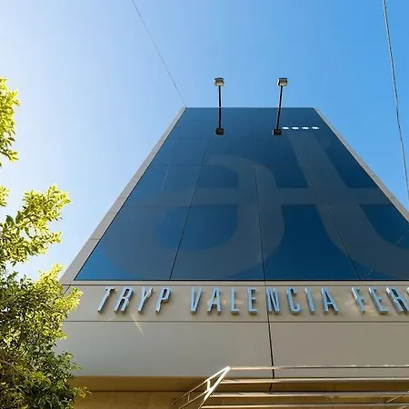 Port Feria Hotel