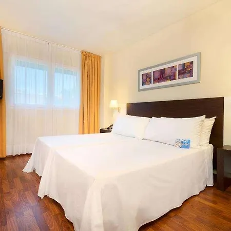 Hotel Port Feria Valencia