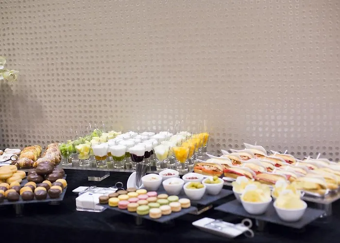 Port Feria 酒店 4*