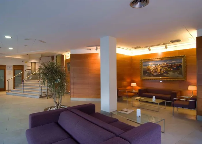 酒店 Port Feria 4*