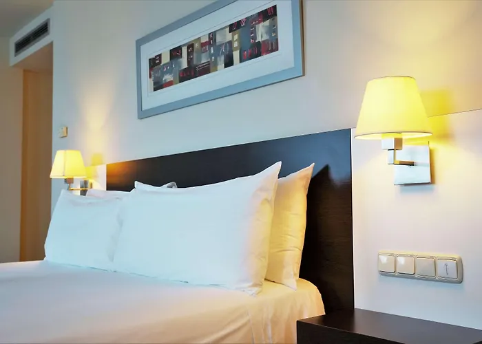 Port Feria 酒店 4*