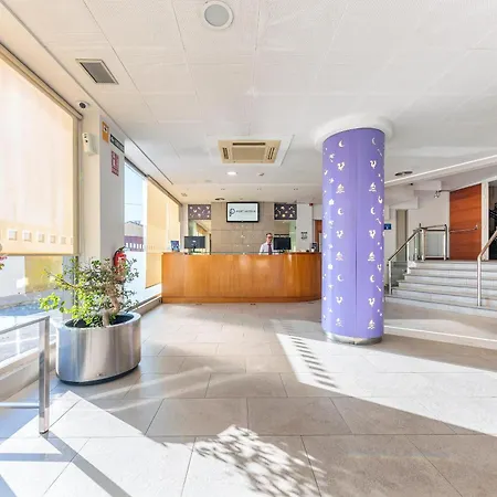 Ξενοδοχείο Port Feria