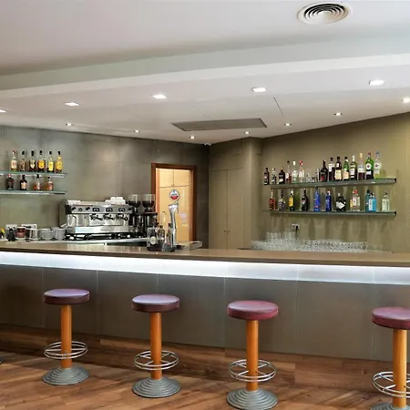 Hotel Port Feria 4*